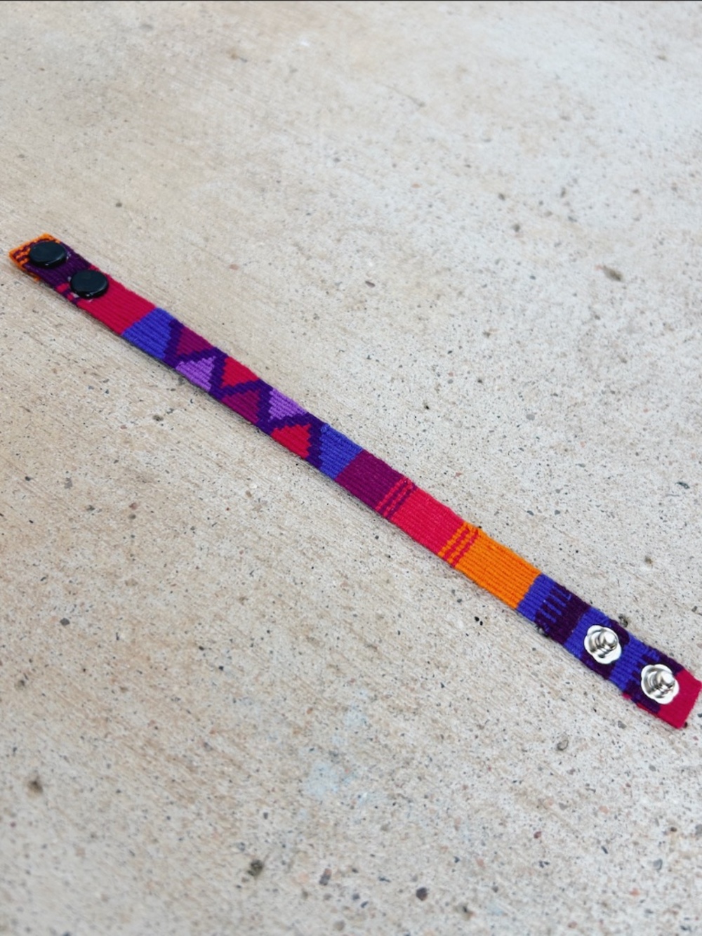 Mayan Hands Fair Trade Cinta Friendship Bracelet - Viva Magenta